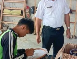 Pelajar SMP Negeri 18 Mesuji Belajar Membatik