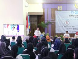 PS PPG FKIP Unila Gelar Kuliah Umum Prospek Guru di Masa Depan