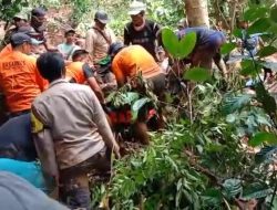 Satu Warga Tertimbun Longsor Di Banjit berhasil di Evakuasi.