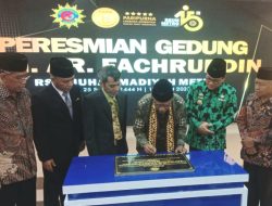 Walikota Dampingi Ketua PP Muhammadiyah Resmikan Gedung Baru K.H. A.R. Fachruddin RS Muhammadiyah Kota Metro