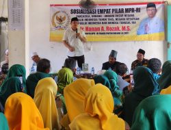 Hanan Rozak Sosilisasi 4 Pilar Bersama Warga NU Penawar Tama 