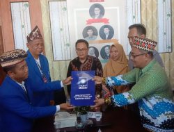 Pakai Kopiah Tapis,DPD PAN Mesuji,daftarkan Bacaleg