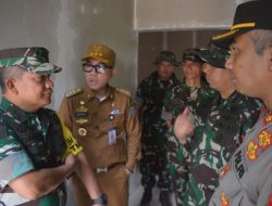 Kasrem 043/Gatam Damping Aster Kasad Beserta Tim Wasev Tinjau Lokasi TMMD KE-118 TA.2023 Kodim 0427/WK