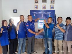 Bacabup Darmawijaya Ambil Formulir di DPC Demokrat dan Nasdem Tuba