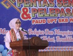 Ketua Pokja Bunda Paud Way Kanan, hadiri wisuda Siswa siswi Paud SKB