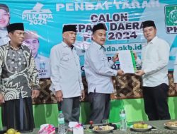 H. Rudi Serahkan 2 Formulir Balonkada Ke DPC PKB Kota Metro
