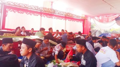 Caption Poto - Masyarakat Pekon Bulukarto Gelar Doa bersama kenduren/riungan, dalam rangka memperingati Suroan 1446 H dan Bersih Desa Pekon Bulukarto yang ke 104.