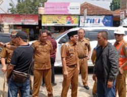 Walikota Metro Bersama Dinas PUTR Tinjau Perbaikan Infrastruktur Jalan dan Drainase
