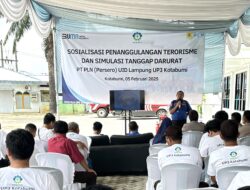 Peringati Bulan K3 Nasional, PLN Gandeng Polres dan Dinas Damkarmat Lampura Gelar Sosialiasi Keamanan dan Simulasi Tanggap Darurat