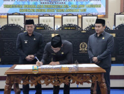 DPRD Pesibar Setujui KUA-PPAS APBD Perubahan 2025, Bupati Minta OPD Kerja Efektif dan Akuntabel