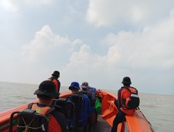 Tujuh Hari Pencarian Tak Buahkan Hasil, Nahkoda Asal Cirebon Belum Ditemukan