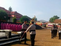 Kapolres Way Kanan Berganti, AKBP Didik Serahkan Estafet Kepemimpinan kepada AKBP Ramadhona
