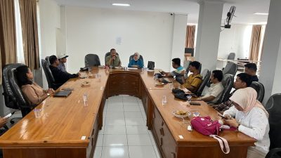 PWI LAMPUNG JARING 6 PENULIS FEATURE TERBAIK, BIDIK EMAS PORWANAS 2027