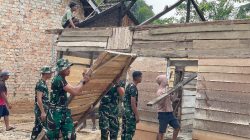 TMMD ke-130 Kodim 0427/Way Kanan Bedah Rumah Gianto
