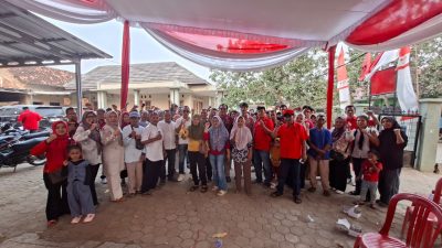 PAC PDIP JATI AGUNG KAWAL BEDAH RUMAH, 34 WARGA TERIMA BSPS